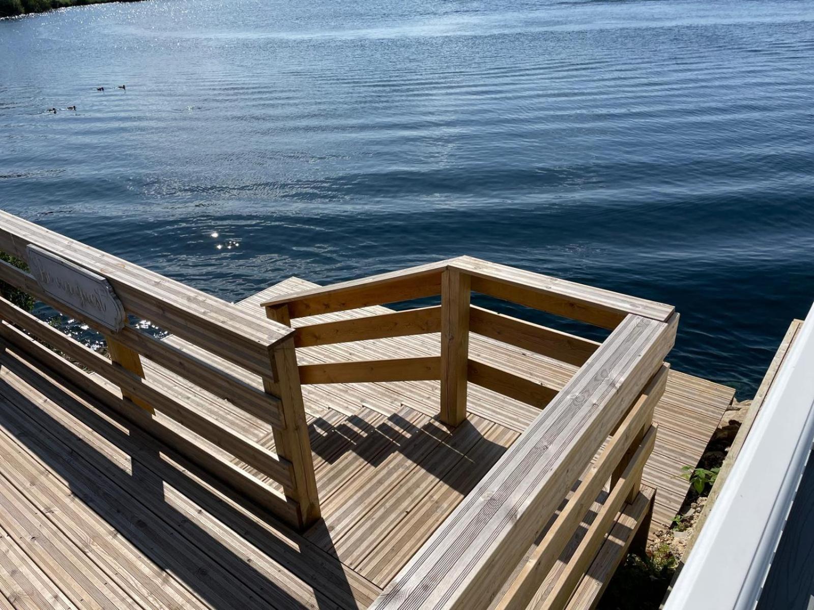Lakeside Holiday Home With Hot Tub Tattershall Ngoại thất bức ảnh